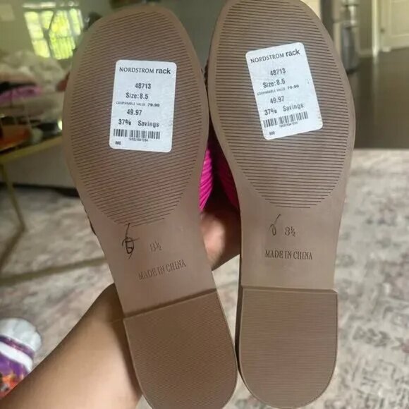 Steve Madden Willow Knot Slide Sandals in Fuschia Pink Bow Flats Size 8.5 EUC - Picture 4 of 5